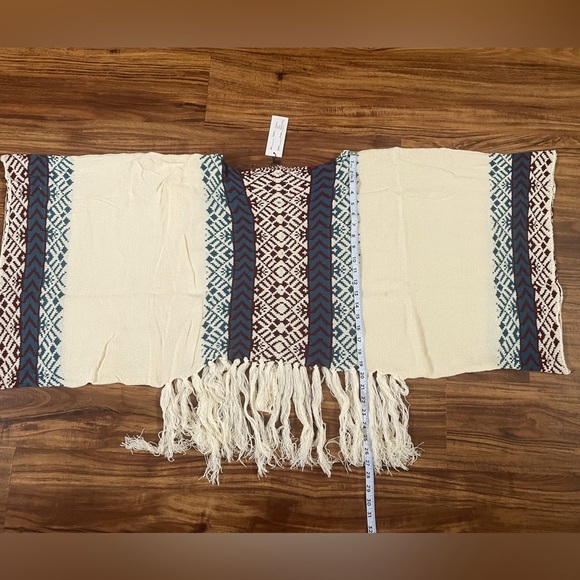 Bohemian cream tassel Poncho Sweater pullo… - Picture 6 of 10